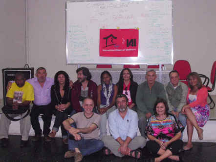 Etapa para construir la Vía Urbana y Comunitaria